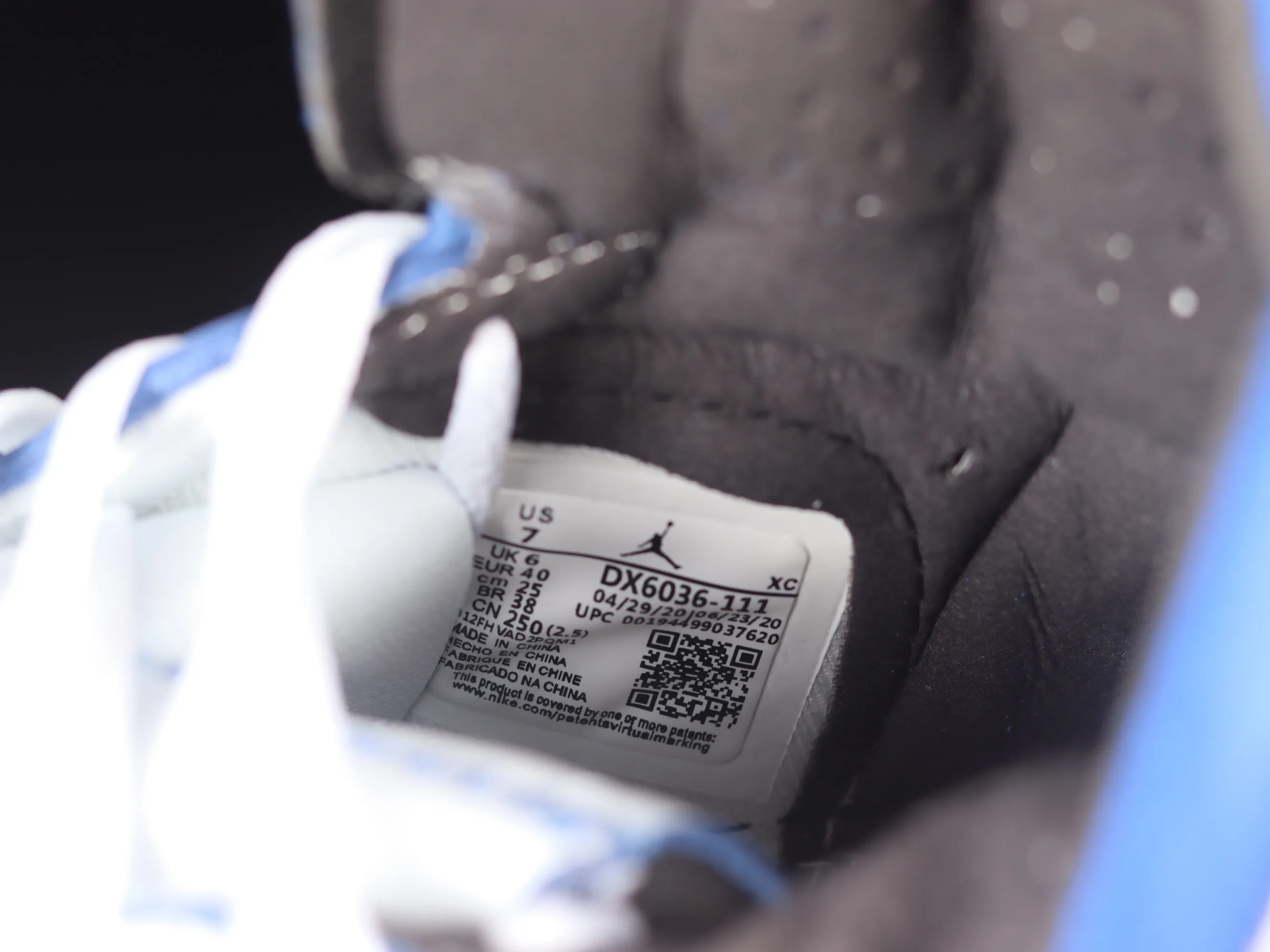 All categories Air Jordan Jordan series basketball shoes Air Jordan 1 High Air Jordan 1 Zoom CMFT "25 Years in China" AJ1 Joe 1 25th anniversary limited scratch-off high-top basketball shoes DX6036-111